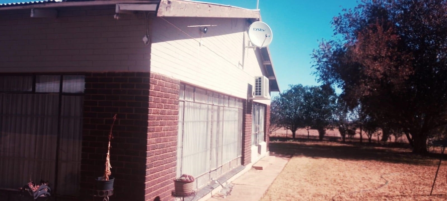 3 Bedroom Property for Sale in Bainsvlei Free State